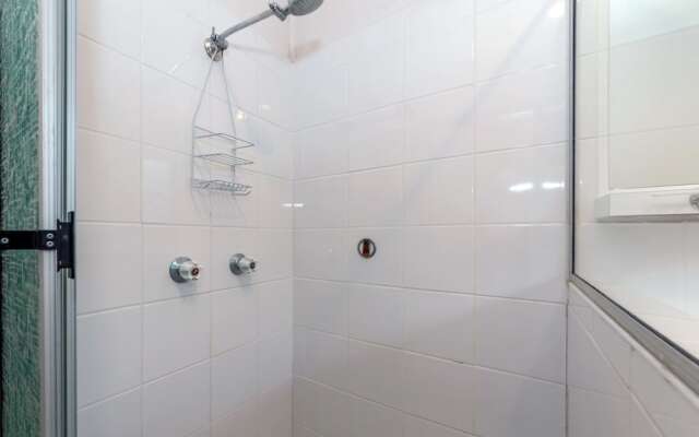 Seaview Crescent, 8