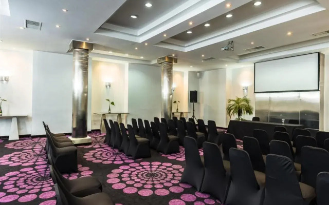 Riande Urban Hotel