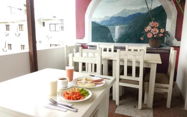 Hotel Tayromar