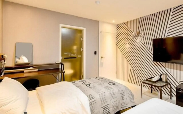 Hotel Dean