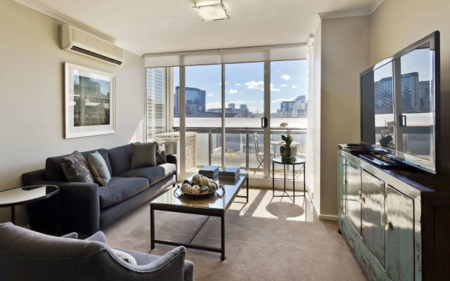 StayCentral - Cityside on Whiteman – Balcony – Melbourne