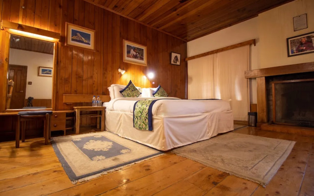 Hotel  Negis Mayflower