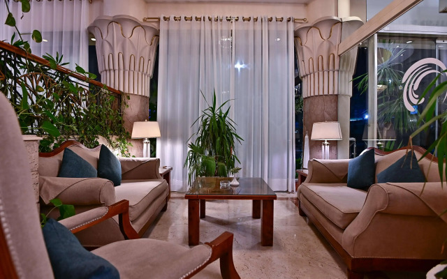 Swiss Inn Nile Hotel