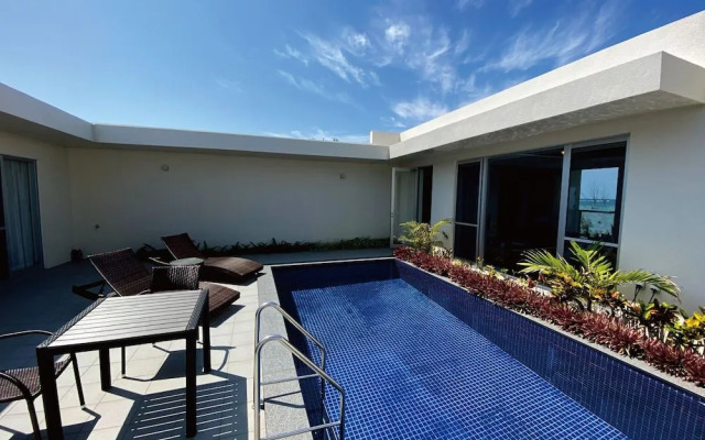 The Pool & Sauna Villa MOTOBU