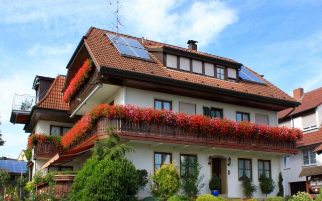 Gästehaus und Ferienwohnungen Mayer-Bartsch