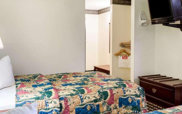 Econo Lodge Hopewell Near Fort Lee I-295