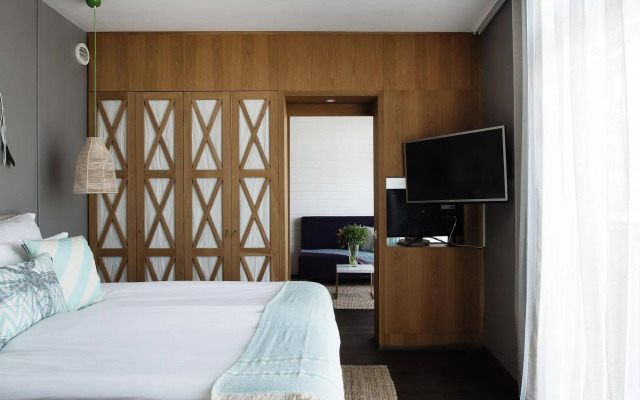 Pier 16 Hotell & Restaurang