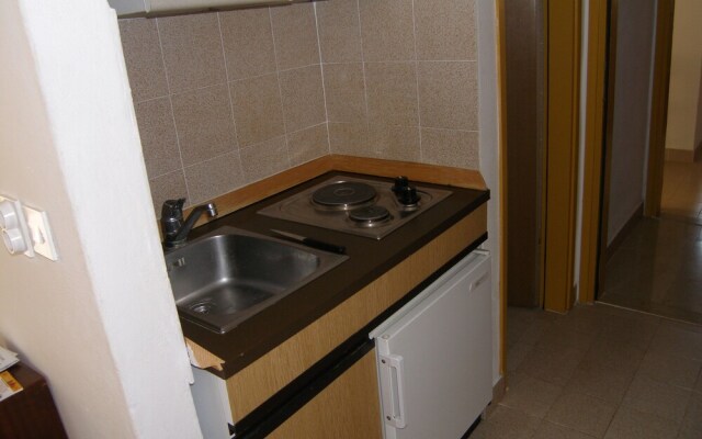 Nice and Cozy Apartment Ferry in Medulin