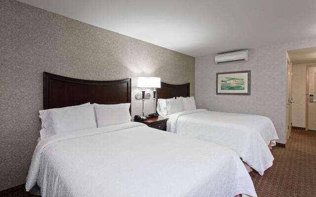 Hampton Inn & Suites Oakland Airport-Alameda