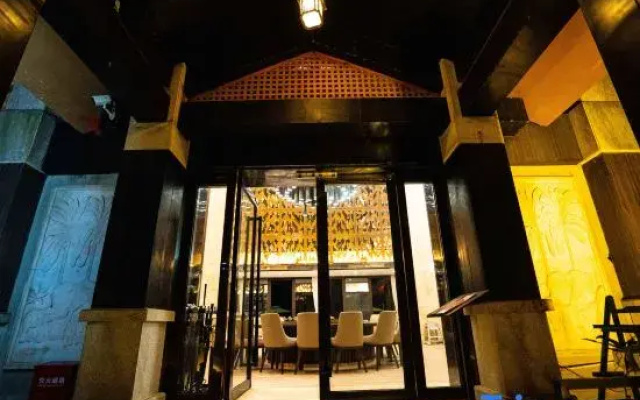Mountaintop Club Hotel