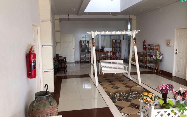 Warina Placen Hotel  And Serviced Apartment