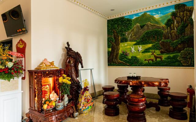 Nha Trang CR Hotel