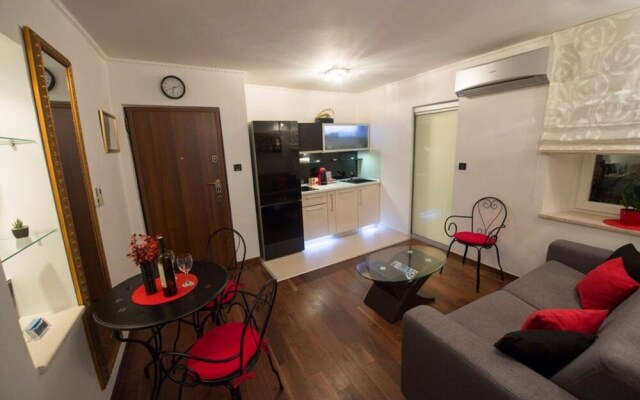 Impeccable 1-bed Apartment in Center of Split