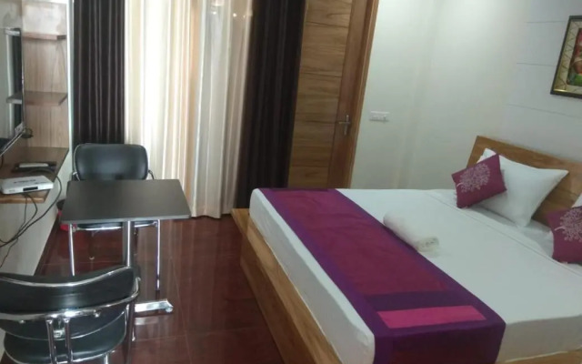 Kundan Palace Jasola