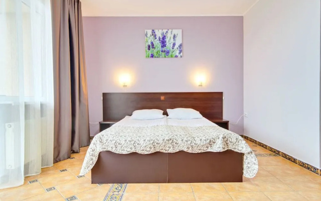 Hotel Feeria