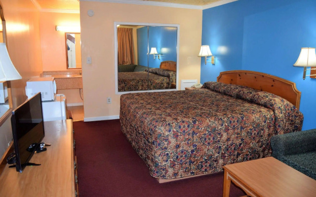 Fort Eustis Inn