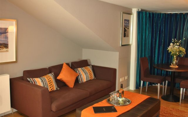 Dreamhouse Apartments Glasgow West End