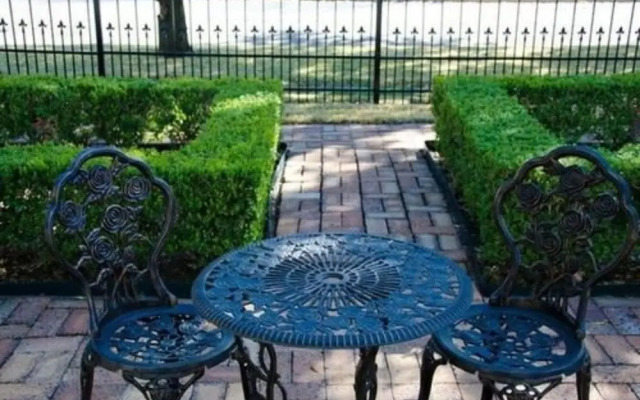 Rosen House Inn - Bed And Breakfast