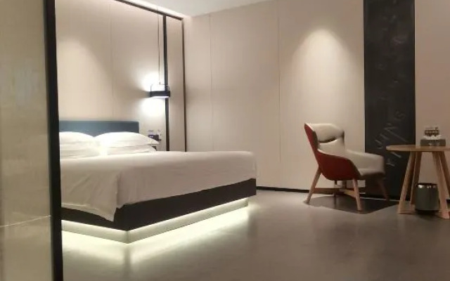 Dongfang Yijing Hotel