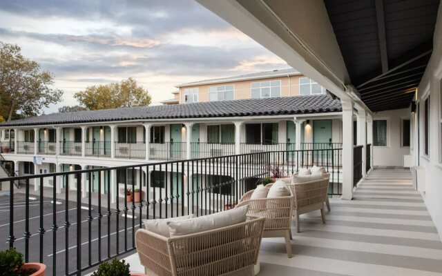 Kasa Palo Alto