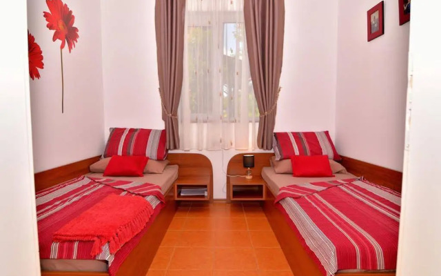 Sunny Hills Villas