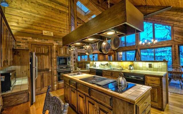 Heavenly Daze Chalet