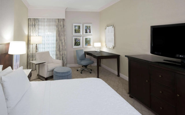 Hampton Inn & Suites Charlotte/South Park at Phillips Place