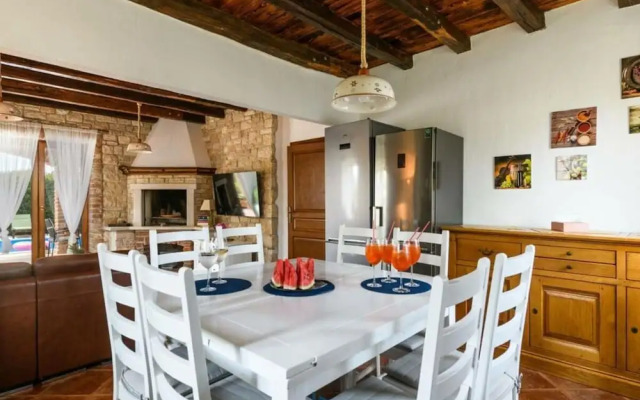 Villa Amani Comfortable Holiday Residence