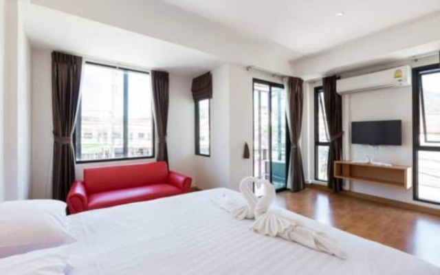 Buk Inn Hotel Kamala Beach