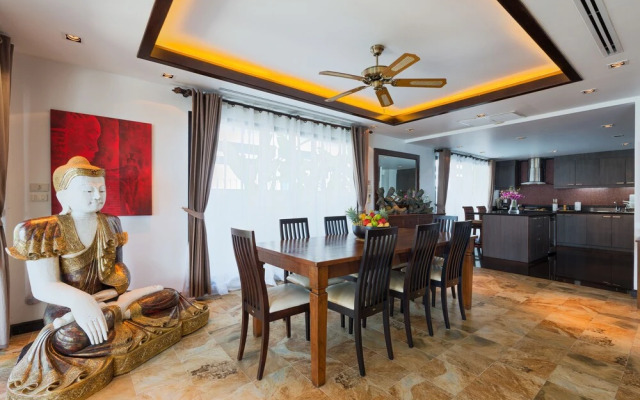 Spectacular Seaview Pool Villa Kalim 6