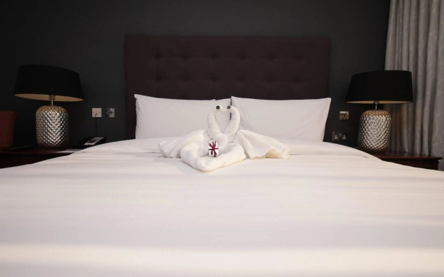 Renaissance London Heathrow Hotel