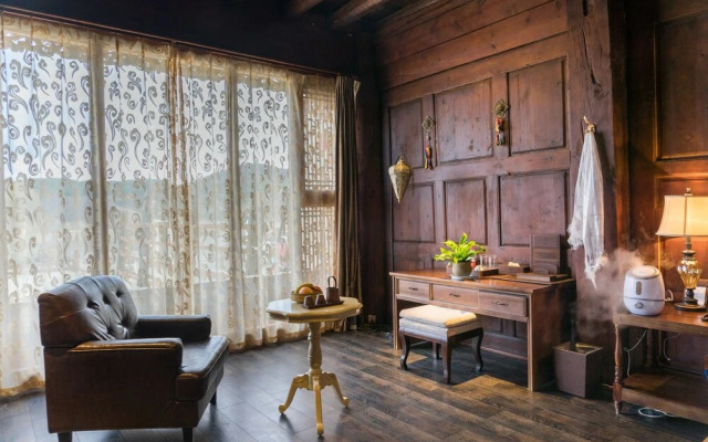 Buddhahood & Lotus Villa