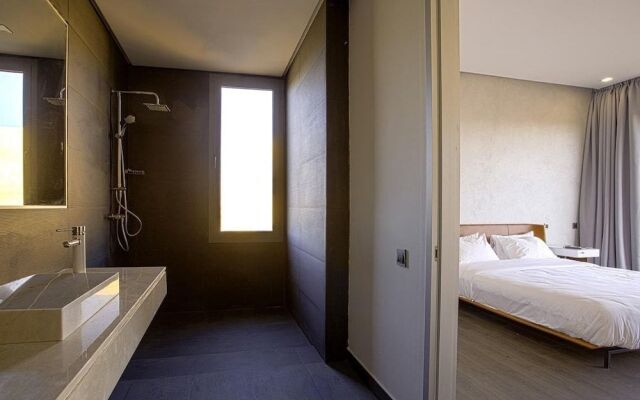 Villa Amara Oliver Palm Resort