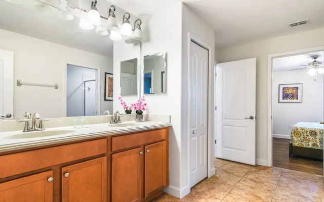 Luxury Villa With Pool, Spa,game Room Near Disney