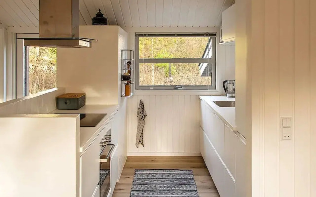 10 Person Holiday Home in Jerup-by Traum