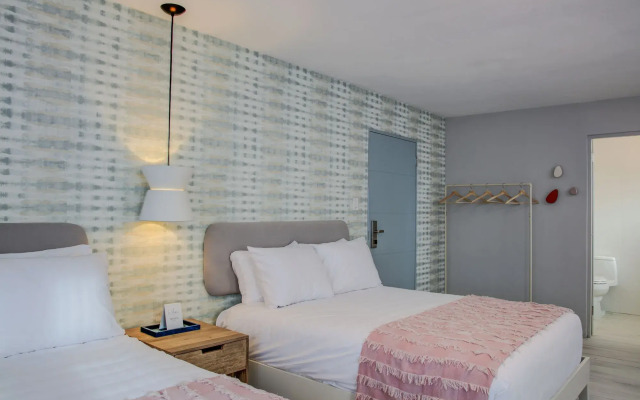 Oceana Hostal Playero