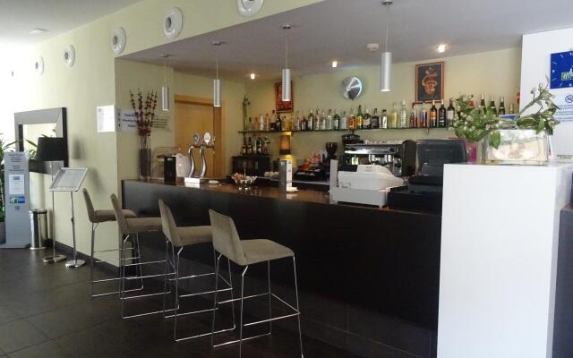 Holiday Inn Express Barcelona - Sant Cugat by IHG