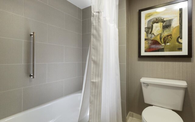 DoubleTree Suites by Hilton Nashville Airport