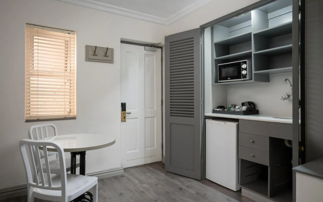 Protea Hotel by Marriott Cape Town Mowbray