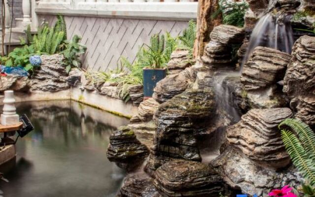 Tengchong Fengchengyuan Holiday Homestay (Heshun Ancient Town Branch)