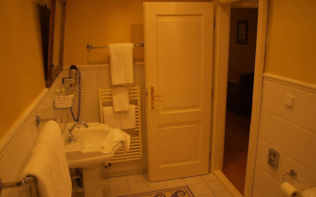 Antik Hotel