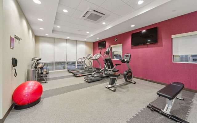 Home2 Suites by Hilton Newark Airport