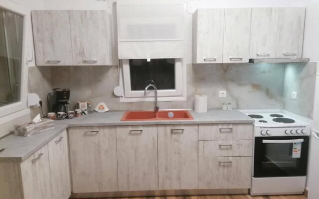 Little House on the Prairie-ΜΙΚΡΟ ΣΠΙΤΙ ΣΤΟ ΛΙΒΑΔΙ!