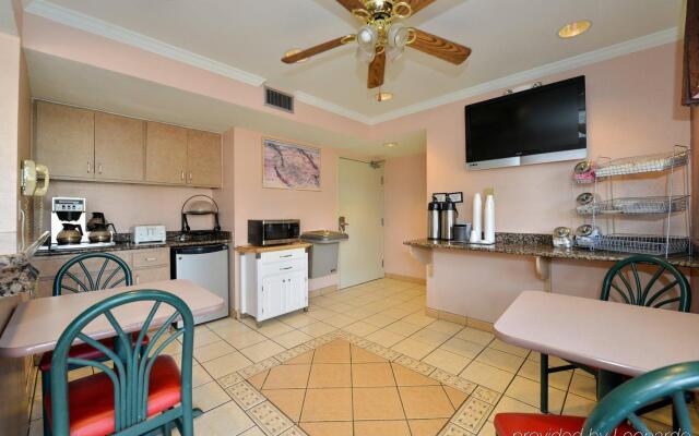 Super 8 Anthony/El Paso Area