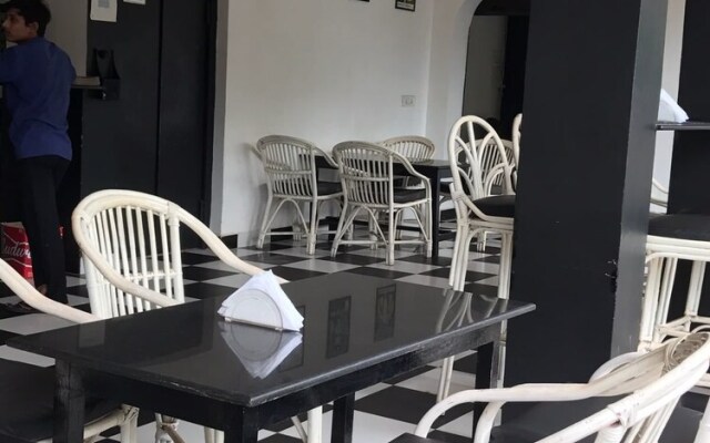 OYO 15498 Emmanuel Beach Resort