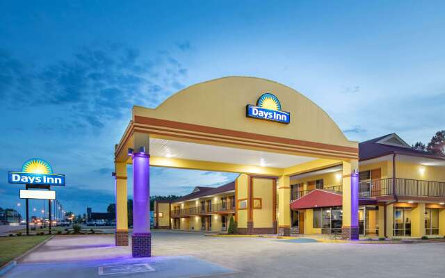 Days Inn by Wyndham Muscle Shoals Florence