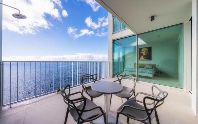 Barreirinha Front-Line Sea View I