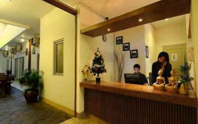 Poncowinatan Hotel