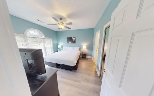 Magnolia Place 4647-203 2 Bedroom Condo