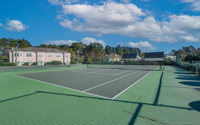 Legends Golf Condo ~ 10 Mi to Myrtle Beach Access!